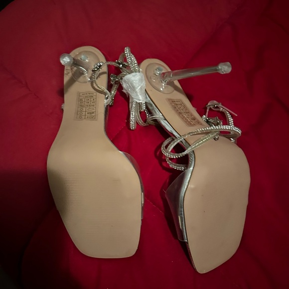 Simmi London BEATRIZ CLEAR SILVER IRIDESCENT BUTTERFLY HIGH HEELS - Picture 4 of 7